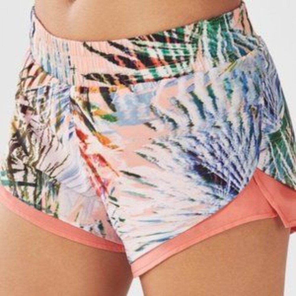 Fabletics Latrice Tropical Coral Pink Silk Touch Workout Running Shorts Womens M